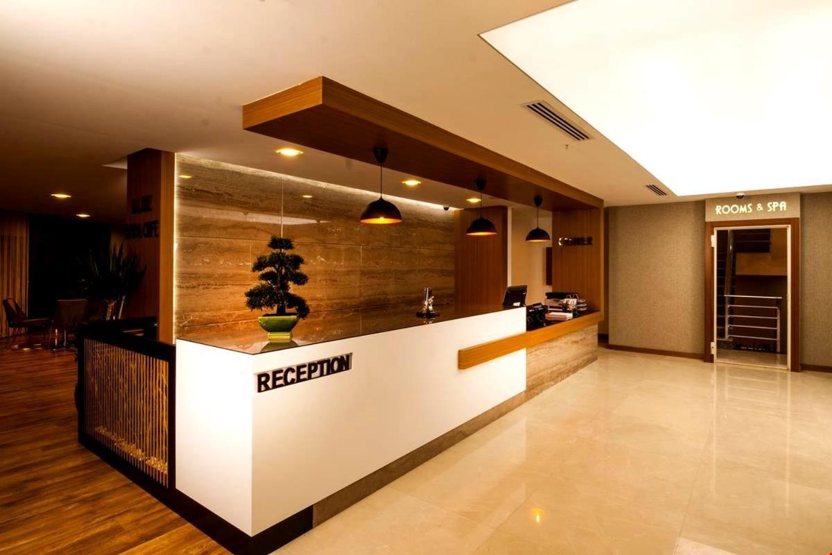 Majura Hotel Business İzmir Buitenkant foto